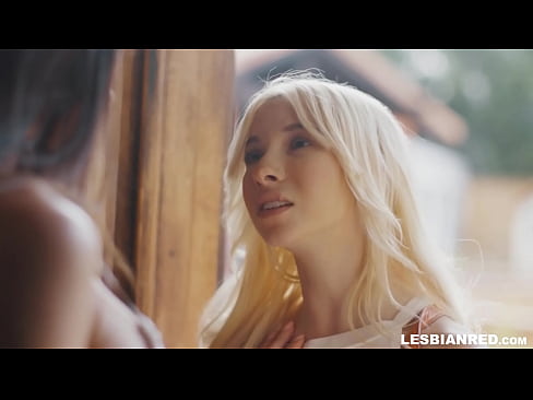 ❤️ Girl comes home after a few months and ends up eating her stepmother's pussy Porno at en-gb.pornofilmtv.ru ❌️