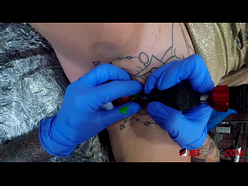 ❤️ Extremely tattooed hottie Sully Savage has a tattoo on her clitoris Porno at en-gb.pornofilmtv.ru ❌️